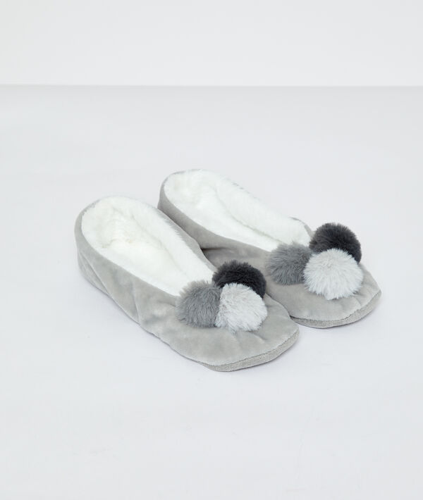 

Chaussons chaussettes à pompons, Gris