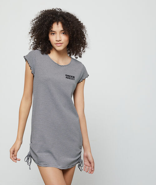 Сорочка в полоску с надписью 'green addict' из био-хлопка чёрный.