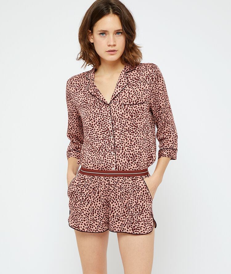 The printed shorts pink.