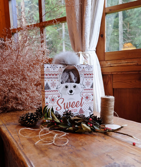 

Набор: шапка и носочки, Светло-серый