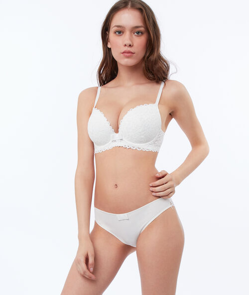 Трусики микроволокно и кружево экрю.