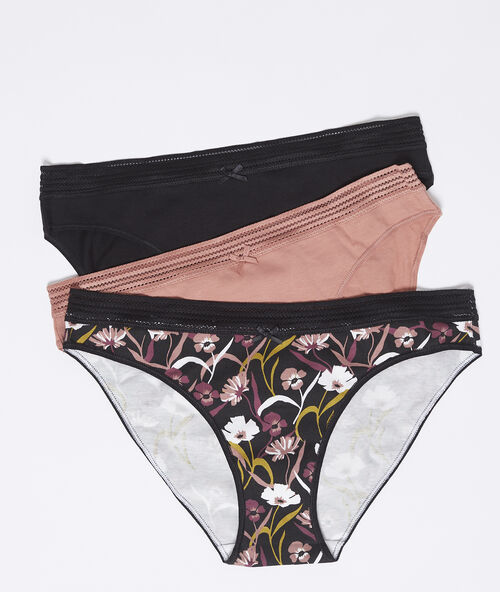 Набор из 3 трусиков из хлопка пудровый.