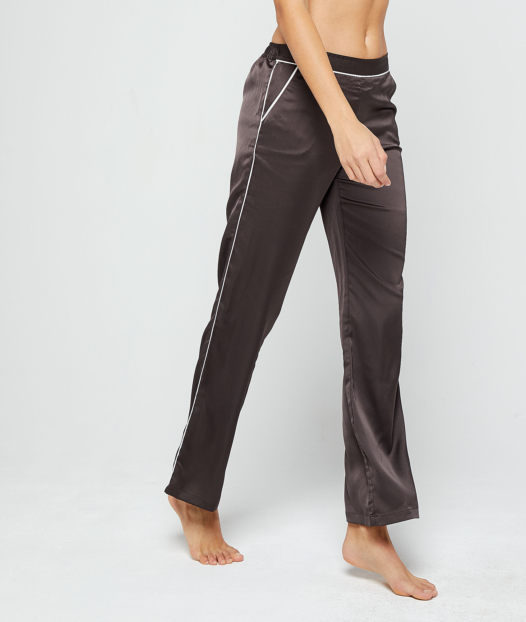 

Pantalon satiné, Taupe