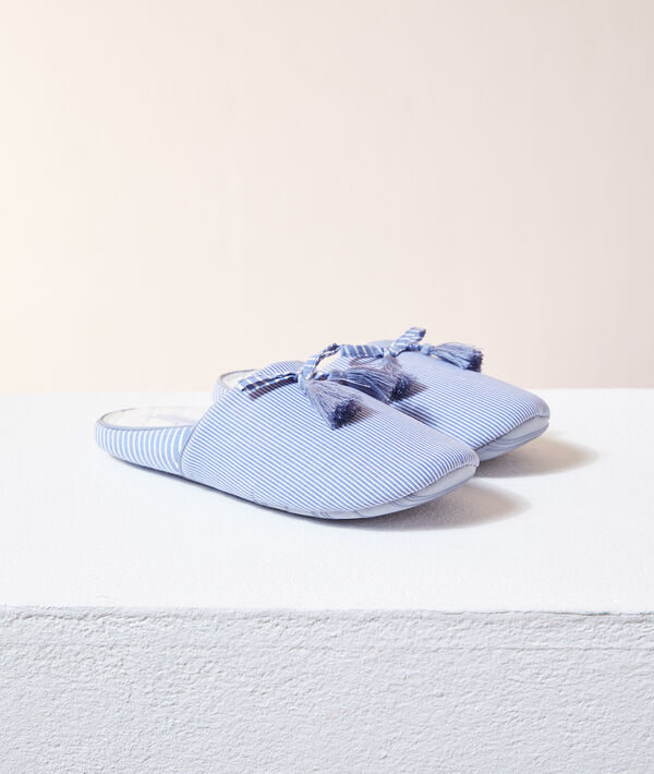 

Chaussons mules à pompons, Bleu