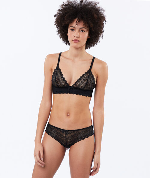 Трусики-шорты кружевные черный.